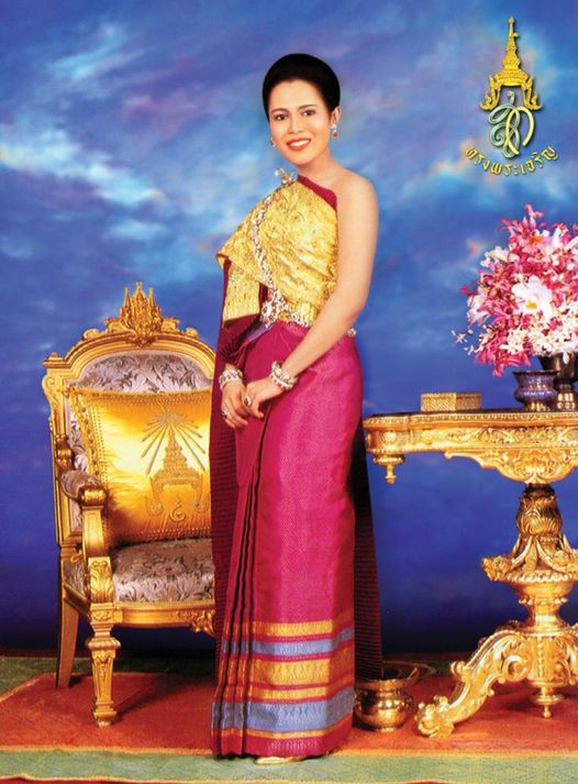 เนื่องในโอกาสมหามงคลวันเฉลิมพระชนมพรรษา สมเด็จพระนางเจ้าสิริกิติ์ พระบรมราชินีนา 1