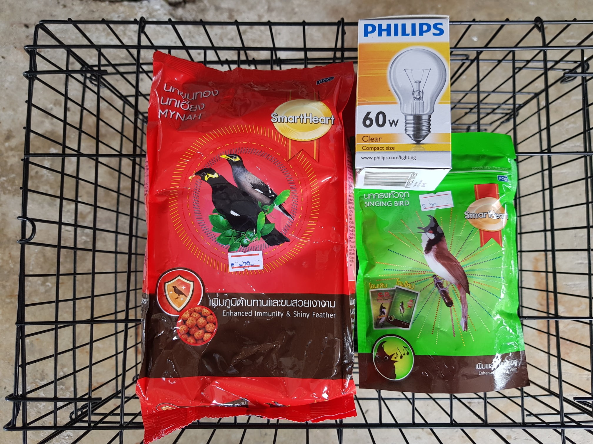 ขอบคุณทุกท่านที่ช่วยแนะนำนะครับ ได้อาหารนกมาแล้ว กำลังจะแช่น้ำให้นุ่มแล้วค่อย ๆ 1